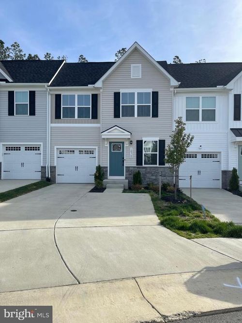 18368 Centennial Cir, Ruther Glen, VA, 22546-0018 | Card Image