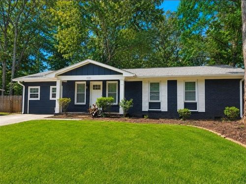 1551 Pine Glen Cir, Decatur, GA, 30035-1529 | Card Image