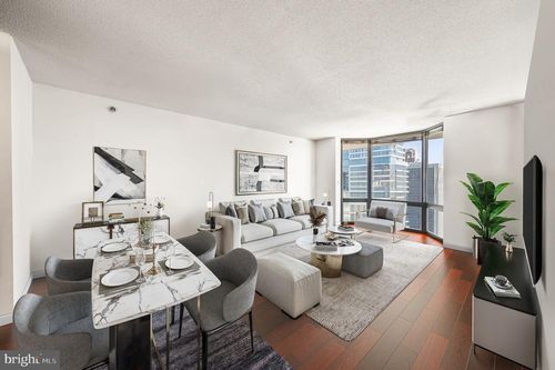 apt-29d-2020 Walnut St, PHILADELPHIA, PA, 19103-5839 | Card Image
