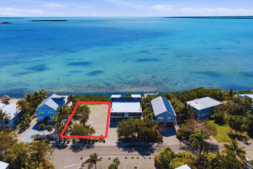 22552 Jolly Roger Dr, Cudjoe Key, FL, 33042-4238 | Card Image
