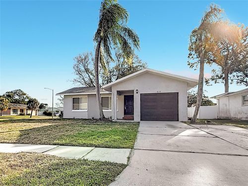 819 Helmsman Way, Palm Harbor, FL, 34685-1618 | Card Image