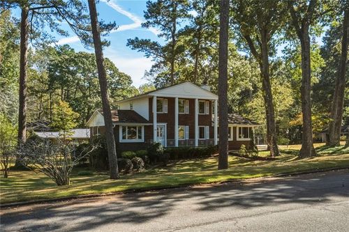 3045 Ranlo Dr, Atlanta, GA, 30340-4611 | Card Image