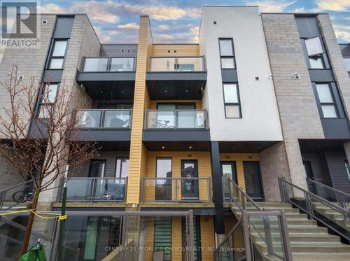 48-261 Woodbine Ave, Kitchener, ON, N2R0S7 | Card Image