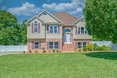 170 West Minster Dr, House other with 3 bedrooms, 3 bathrooms and 2 parking in Baxter TN | Image 1