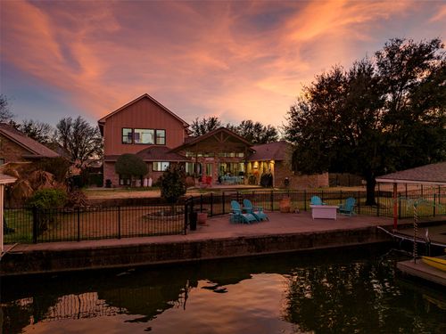 2325 River Rd, Granbury, TX, 76048-2644 | Card Image