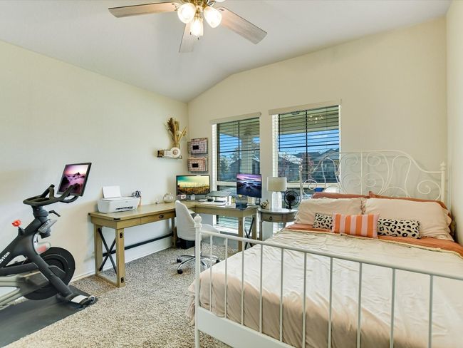 1640 Th Johnson, House other with 3 bedrooms, 2 bathrooms and 4 parking in Taylor TX | Image 17