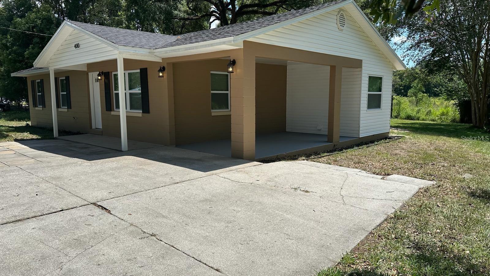 Residential in FRUITLAND PARK 3