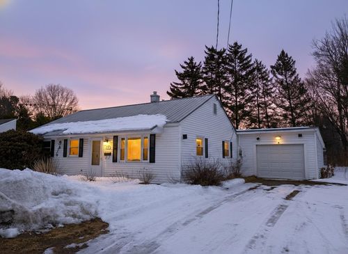 22 Mills Ave, South Burlington, VT, 05403-6405 | Card Image