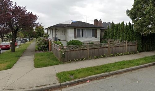 1352 E 57th Ave, Vancouver, BC, V5X1V1 | Card Image