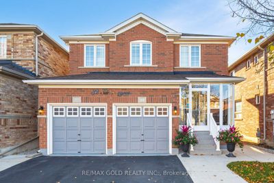 32 Silver Egret Rd, House other with 3 bedrooms, 4 bathrooms and 6 parking in Brampton ON | Image 2