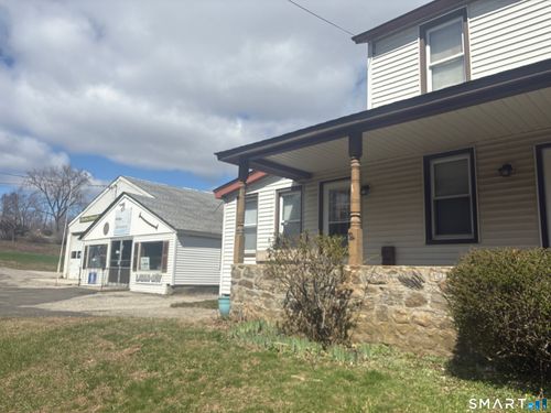 52 Gillotti Rd, New Fairfield, CT, 06812-2525 | Card Image