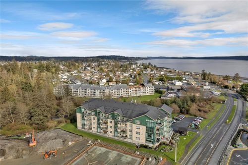 401-2676 Island Highway S, Campbell River, BC, V9W1C7 | Card Image