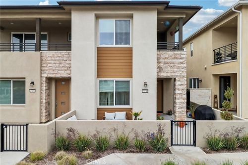 27230 Red Willow Ct, Valencia, CA, 91381-2171 | Card Image