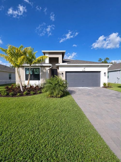 8740 Sw Kanner Oaks Dr, Stuart, FL, 34997-7298 | Card Image