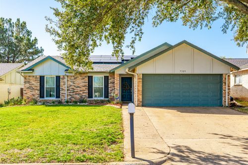 7329 Southridge Trl, Fort Worth, TX, 76133-7126 | Card Image