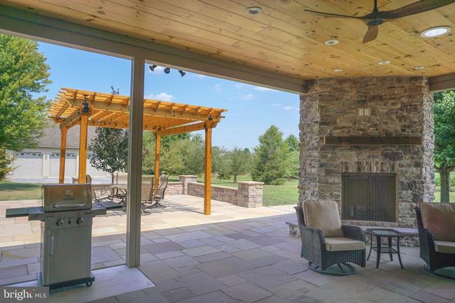 6861 Pleasantview Dr, House other with 4 bedrooms, 4 bathrooms and null parking in THOMASVILLE PA | Image 41