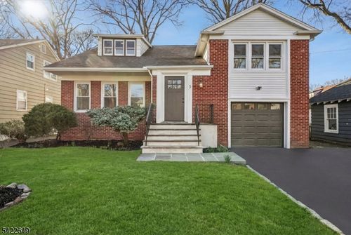 5 Essex Rd, Maplewood, NJ, 07040-2307 | Card Image