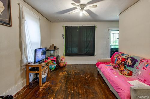 969 Fernhill St, Highland Park, MI, 48203-1539 | Card Image