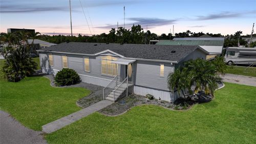 605 Tahiti Ct, PUNTA GORDA, FL, 33950-7704 | Card Image