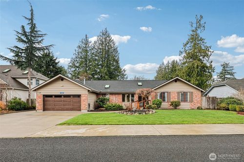 12465 Wedgewood Drive, Burlington, WA, 98233 | Card Image