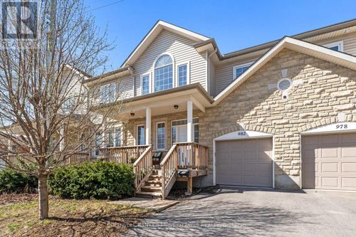 982 Hooper Street, Ottawa, ON, K1A8A1 | Card Image