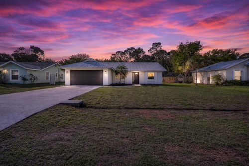 2514 Se Alfonso Ave, Port St. Lucie, FL, 34952-6703 | Card Image