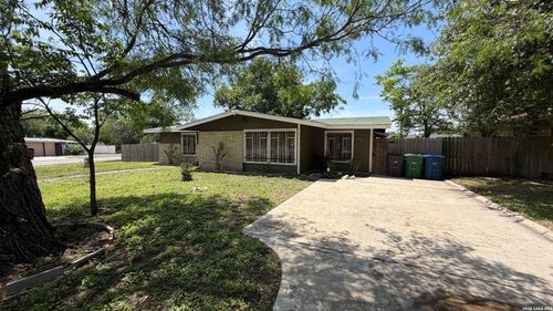 202 Dalehurst Dr, San Antonio, TX, 78201-2203 | Card Image