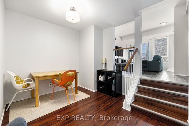 B - 207 Woodfield Dr, Condo with 2 bedrooms, 2 bathrooms and null parking in Nepean ON | Image 10