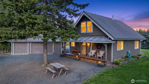 351 Hawk Haven Rd, Cle Elum, WA, 98922-8420 | Card Image