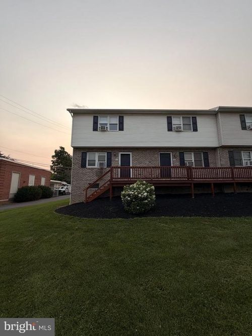 j-10 Taylor Dr, REEDSVILLE, PA, 17084-9752 | Card Image