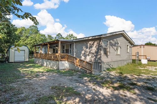 313 S Judge Hailey Dr, Lott, TX, 76656-4042 | Card Image