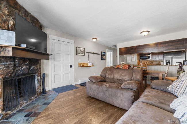 7-4 - 8 Meadow Ln, Condo with 2 bedrooms, 2 bathrooms and 2 parking in Fraser CO | Image 7