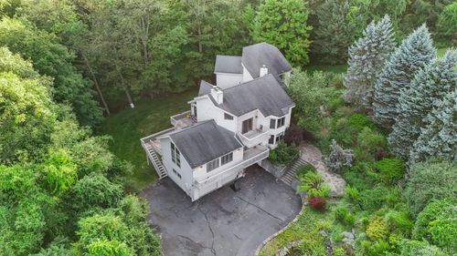 25 S Ridge Rd, Pomona, NY, 10970-2105 | Card Image