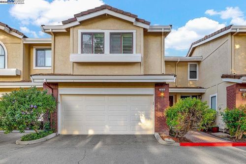 7876 Gate Way, Dublin, CA, 94568-1100 | Card Image