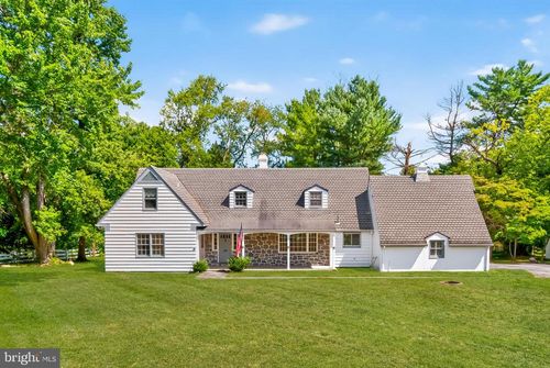 9107 River Rd, POTOMAC, MD, 20854-4627 | Card Image