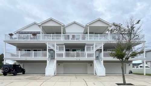 apt-a-328 E 7th Ave, North Wildwood, NJ, 08260-6091 | Card Image