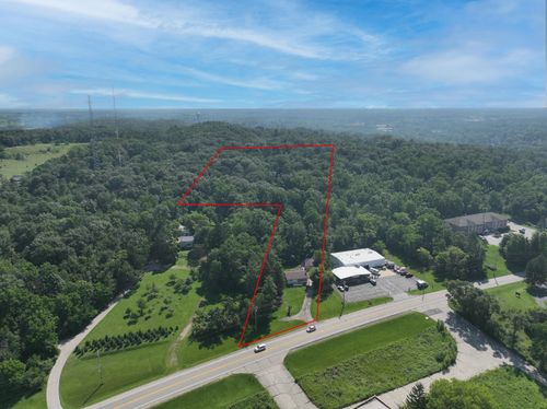 1475 Elkhorn Rd, Lake Geneva, WI, 53147-1072 | Card Image