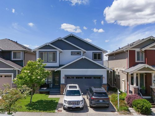 10553 248 St, Maple Ridge, BC, V2W0G2 | Card Image