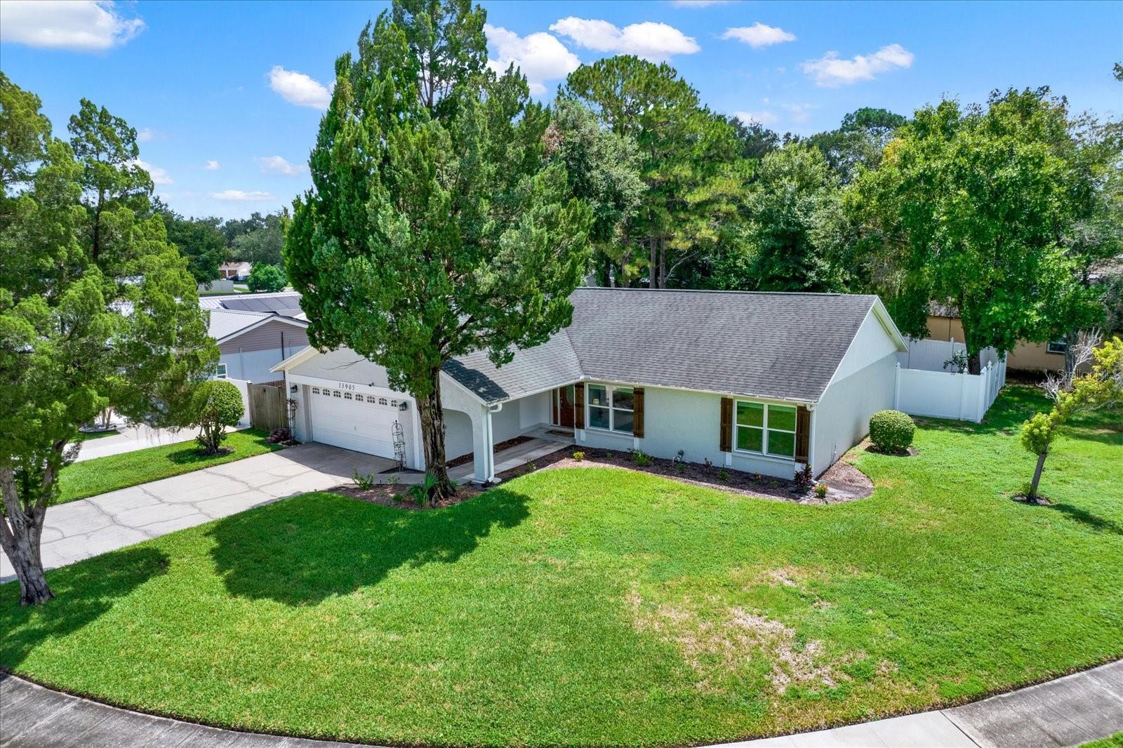 Cherry Brook Ln, Tampa, FL 33618
