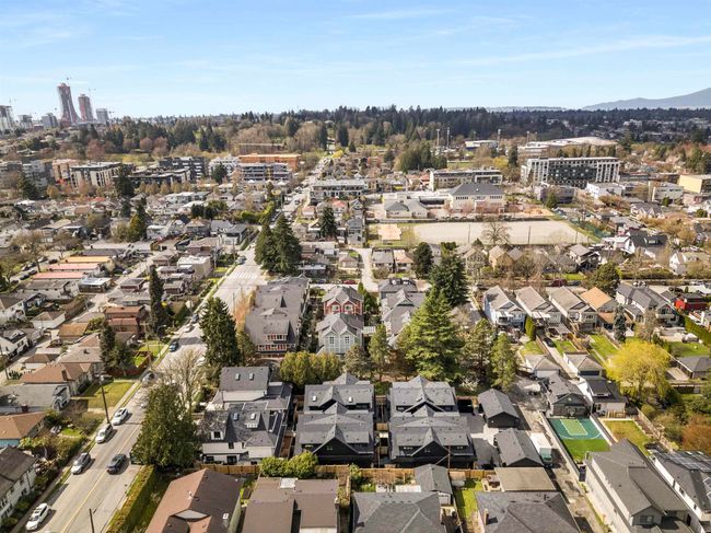 3 - 373 33 Rd Ave E, Townhouse with 3 bedrooms, 3 bathrooms and 1 parking in Vancouver BC | Image 29