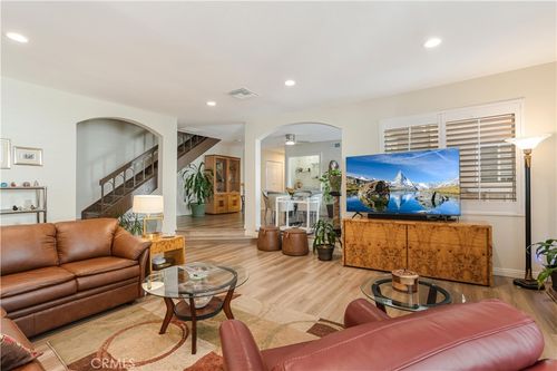 124-5401 Zelzah Ave, Encino, CA, 91316 | Card Image