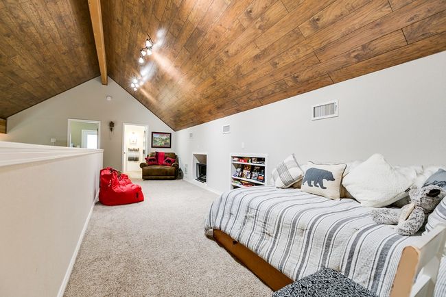 Loft Area Upstairs | Image 28