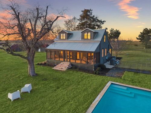 6389 Miller Rd, New Ulm, TX, 78950-2349 | Card Image