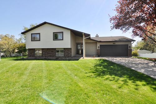 1361 Rosemary Ct, Hastings, MN, 55033-2443 | Card Image