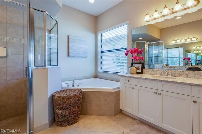 4126 Aspen Chase Dr, House other with 5 bedrooms, 4 bathrooms and null parking in NAPLES FL | Image 16
