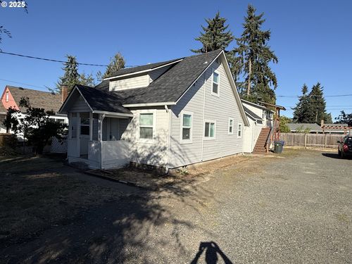 455 S 38th St, Springfield, OR, 97478-6410 | Card Image