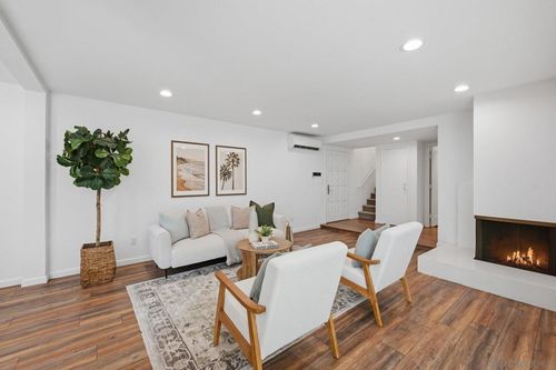 8963 Caminito Fresco, La Jolla, CA, 92037 | Card Image