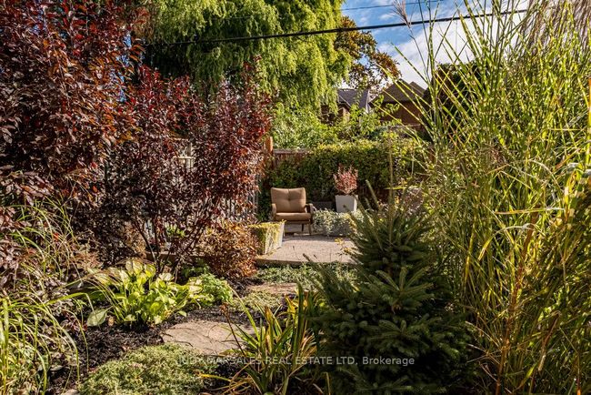 72 Oak Ave, House other with 3 bedrooms, 1 bathrooms and 1 parking in Hamilton ON | Image 38