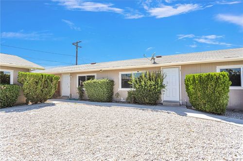 2-20933 Sioux Road, Apple Valley, CA, 92308 | Card Image
