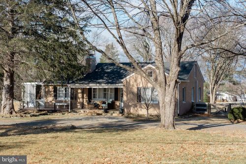 1548 Weston Ln, MIDDLEBURG, VA, 20117-5315 | Card Image